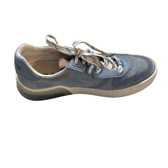 Coach suede sneakers in good condition. - Picture 3 of 7